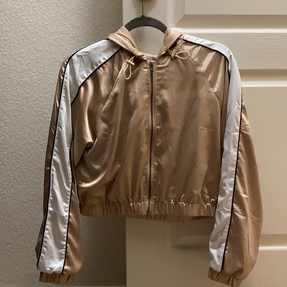 Workout cropped zip up wind breaker